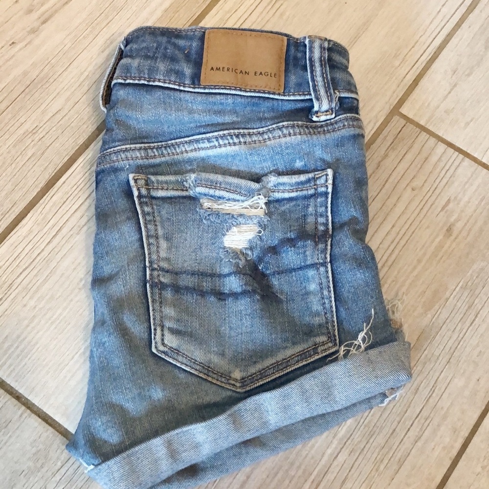 🚨 ae shorts 🚨 - Picture 3 of 3